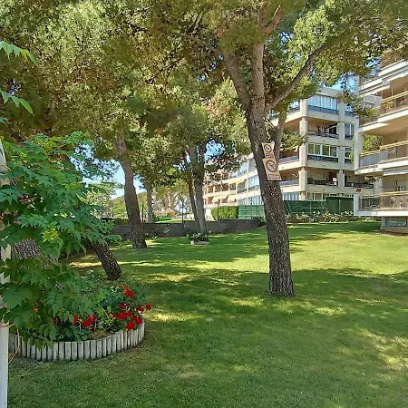 & Flowers Free Parking Salou