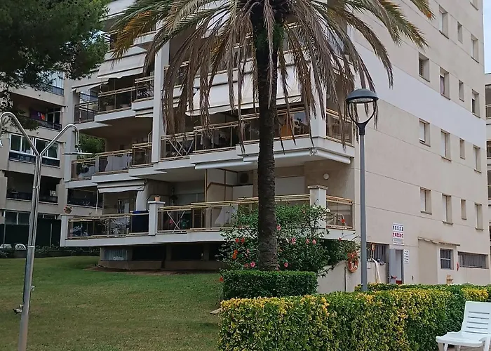 Διαμέρισμα & Flowers Free Parking